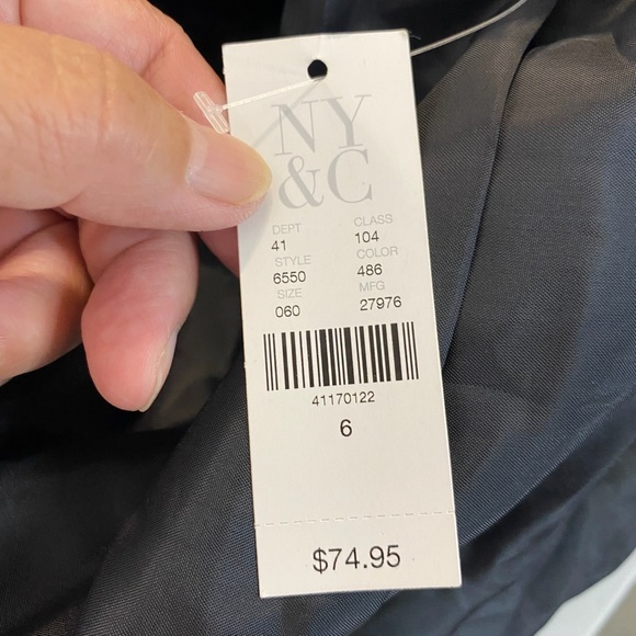 New York and Company Women’s NWT Size 6 Striped Button Closure Blazer Jacket - Picture 5 of 8